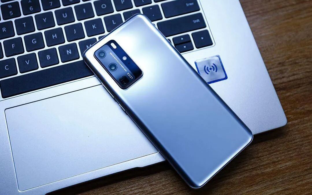 鋁創(chuàng)新紀(jì)元 – 也許，我們曾以另一種方式握過手